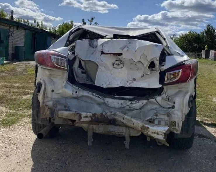 Mazda 3 до ремонта — разбита задняя часть